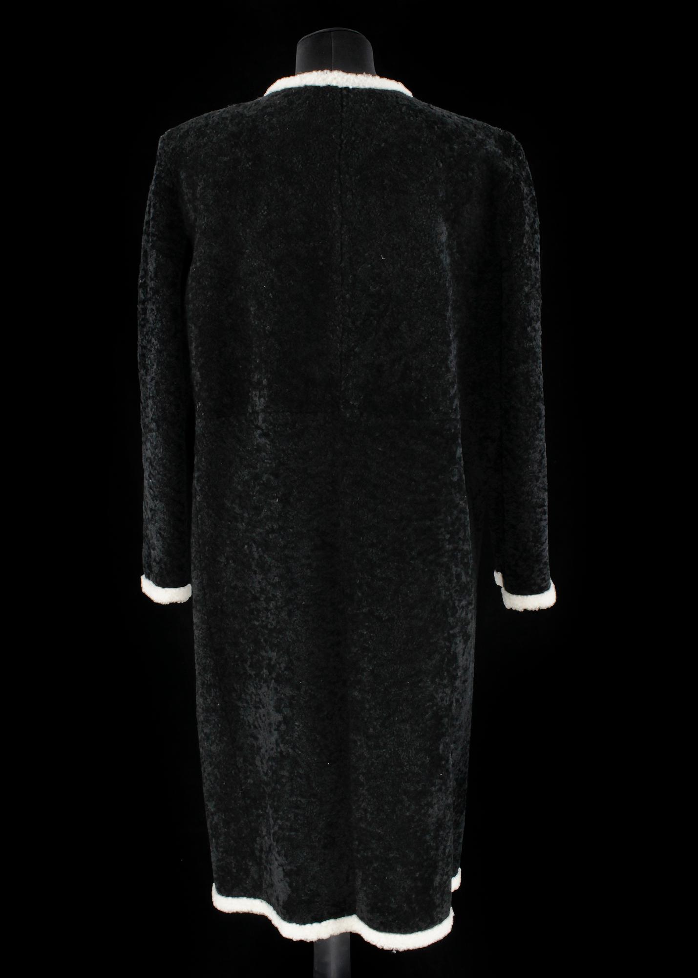 A 2003s coat by Chanel.