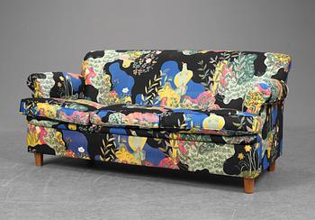 A Josef Frank sofa, Firma Svenskt Tenn, upholstered in "Anakreon".