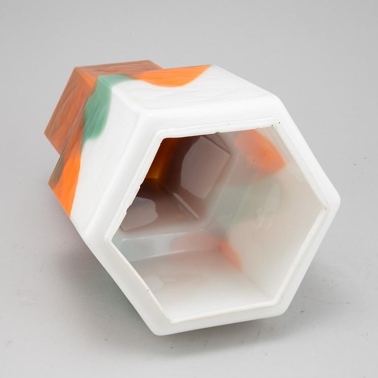 Helena Tynell, a glass lamp shade from Flygfors, second half of the 20th century.