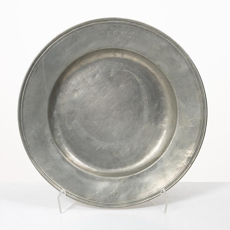 Fat in tin by Petter Andersson, Stockholm, (1657-1695).