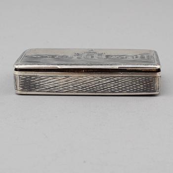 A Russian 19th century parcel-gilt silver and niello snuff box, mark possibly of Fyedor Maksomov, Moscow.