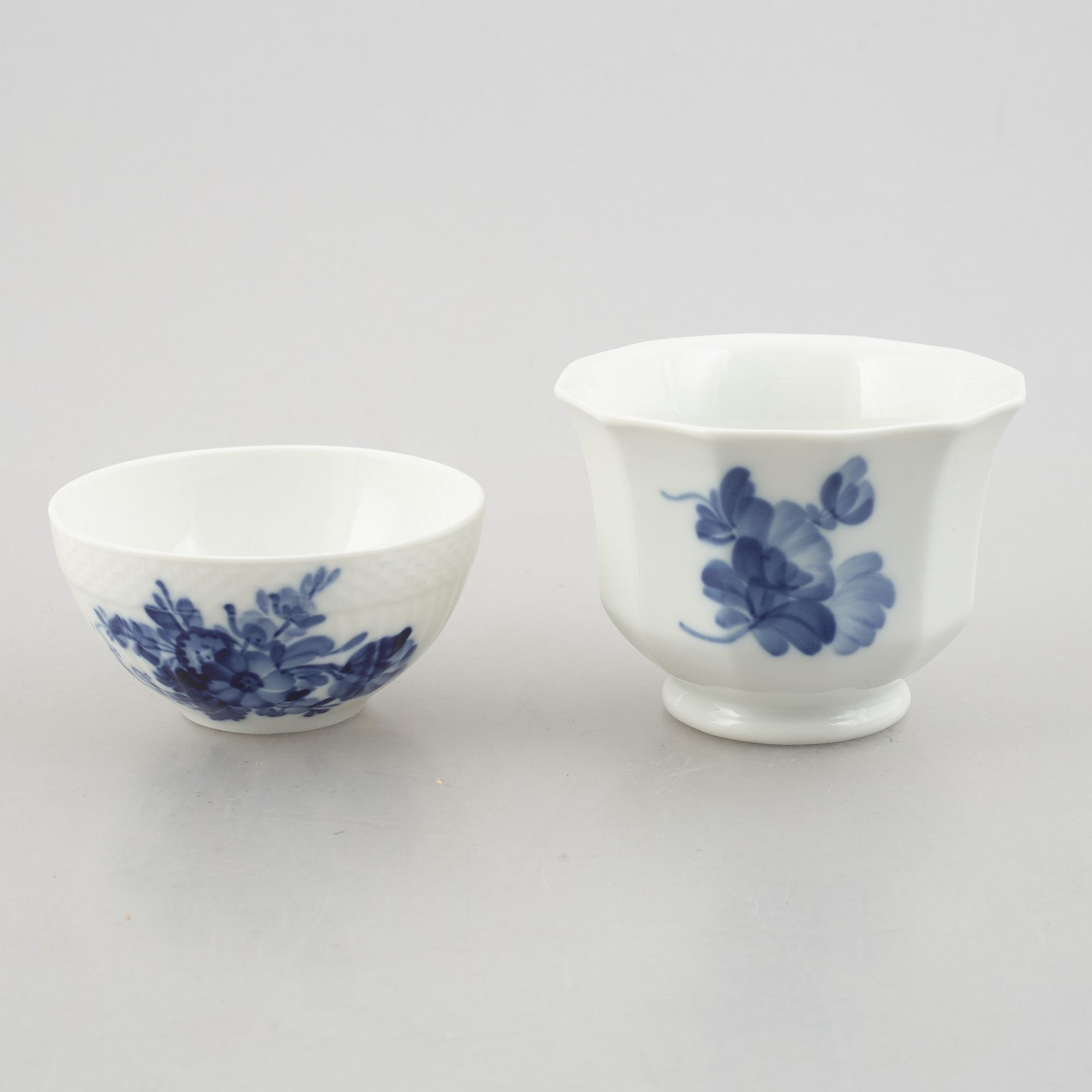 Royal Copenhagen, a 27-piece 'Blå blomst' coffee service, Royal Copenhagen, Denmark.