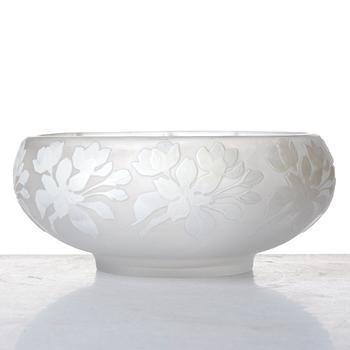 Karl Lindeberg, an Art Nouveau cameo glass bowl, Kosta.