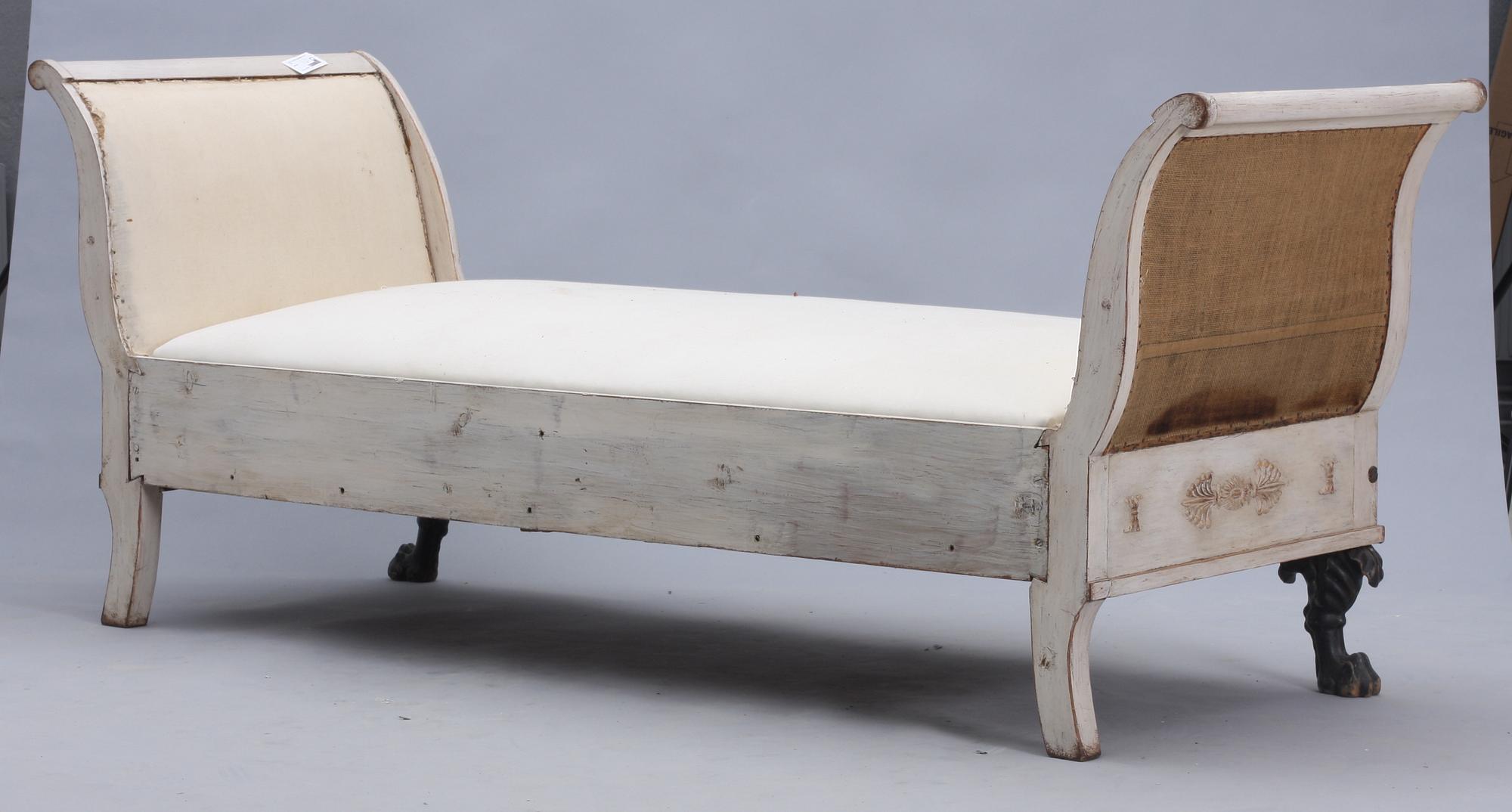 DAGBÄDD, sengustaviansk, omkring år 1800.