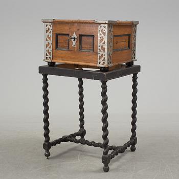 A baroque case on later stand.