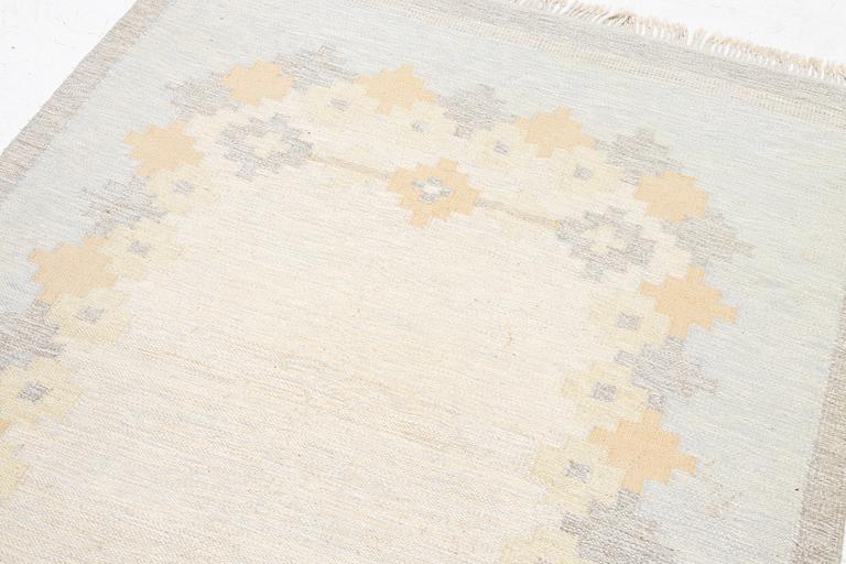 Matta, rölakan 245 x 170 cm.