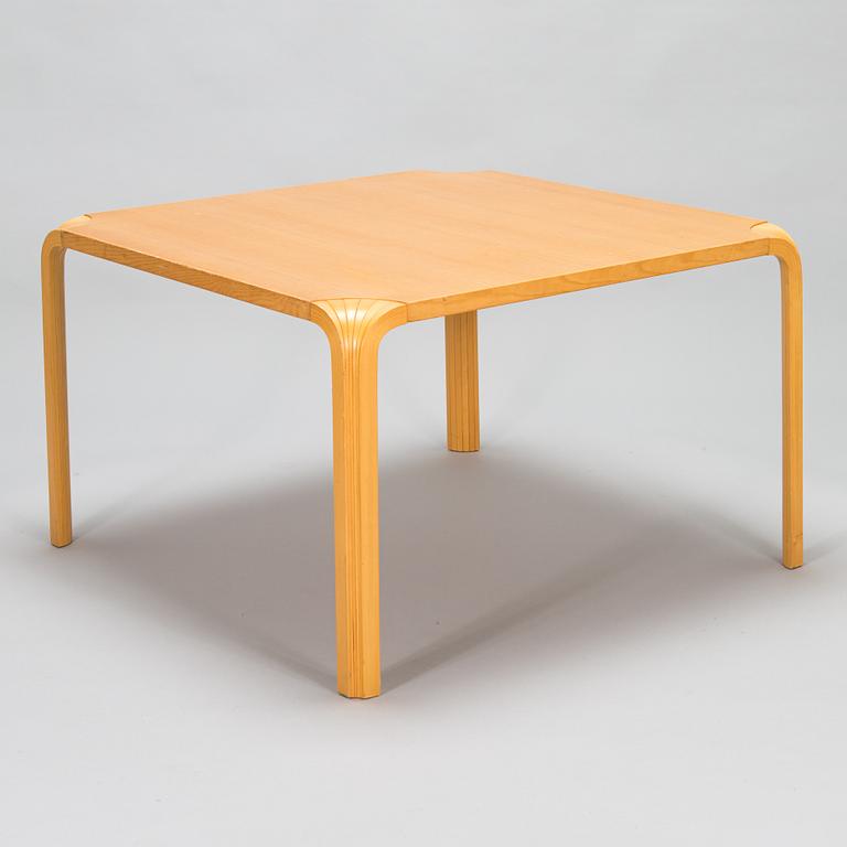 Alvar Aalto, coffe table model MX800B, Artek. Design year 1954.