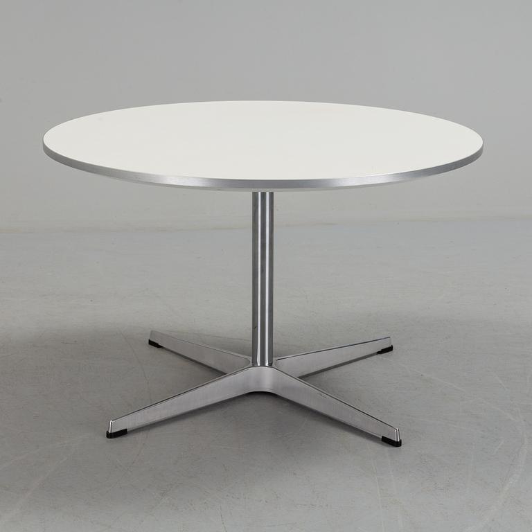 A five piece chindrens seating furniture. by Arne Jacobsen for Frits Hansen.