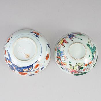 Two porcelain bowls, Qing dynasty, 18th/19th century.