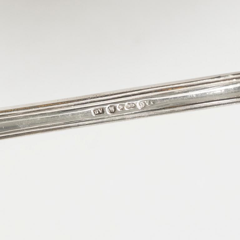 Two Swedish silver tea strainers, mark of A.G. Sundberg, Västerås 1898 and J.A. Öberg, Hudiksvall 1927.