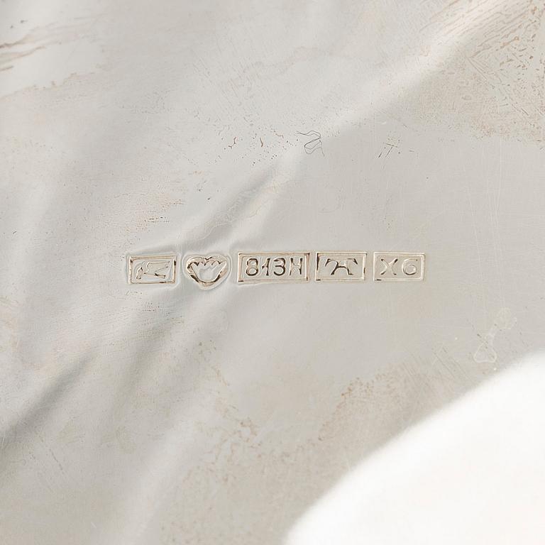 Maljoja, 3 kpl., hopeaa, Suomen Kultaseppä oy, Turku 1951 ja 1954.