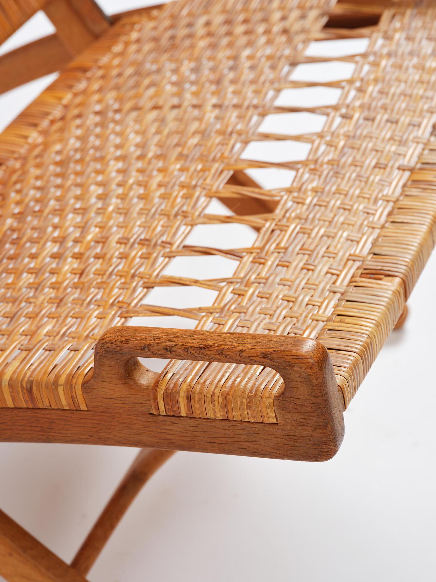 Hans J. Wegner, a foldable easy chair model 512, Johannes Hansen, Copenhagen, 1950s-60s.