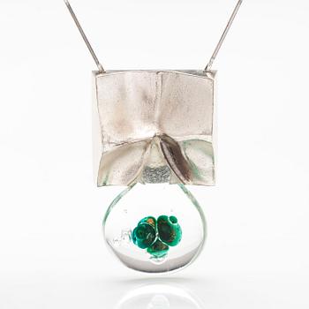 BJÖRN WECKSTRÖM, A sterling silver and acrylic necklace "Big drop". Lapponia 1973.