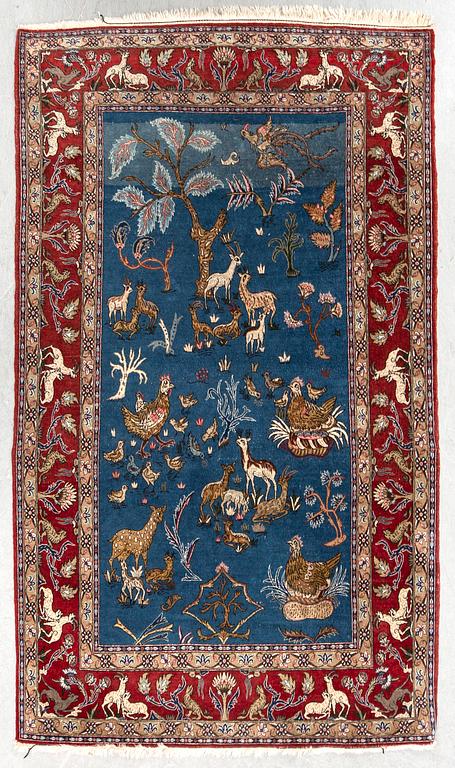 Carpet, Gohm, semi-antique, 238 x 142 cm.