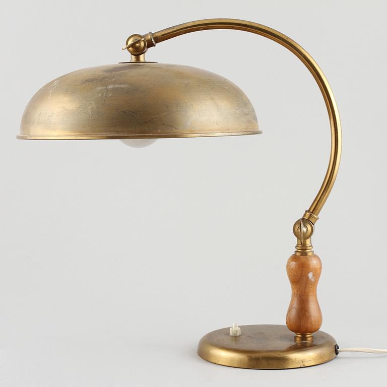 SKRIVBORDSLAMPA, 1900-talets första hälft.