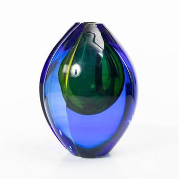 Erika Lagerbielke, sculpture/vase, Orrefors Expo, 1996, signed.