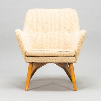 Carl Gustaf Hiort af Ornäs, fåtölj, "Pedro", för Puunveisto Oy - Träsnideri Ab, 1950-tal.