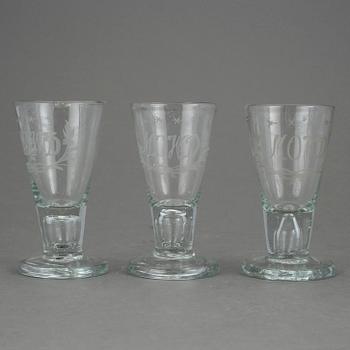 GLAS, 3 st, 1700/1800-tal.