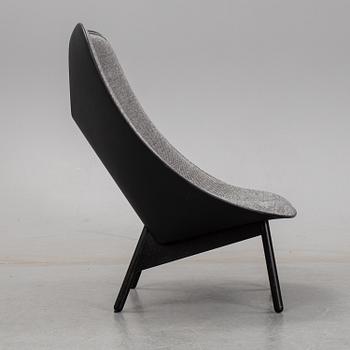 A 21st Century 'Uchiwa' lounge chair by Doshi Levien for Hay.