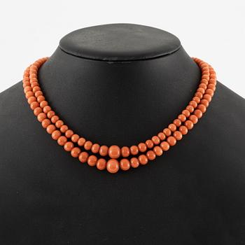 Collier två rader korall lås 18K guld.