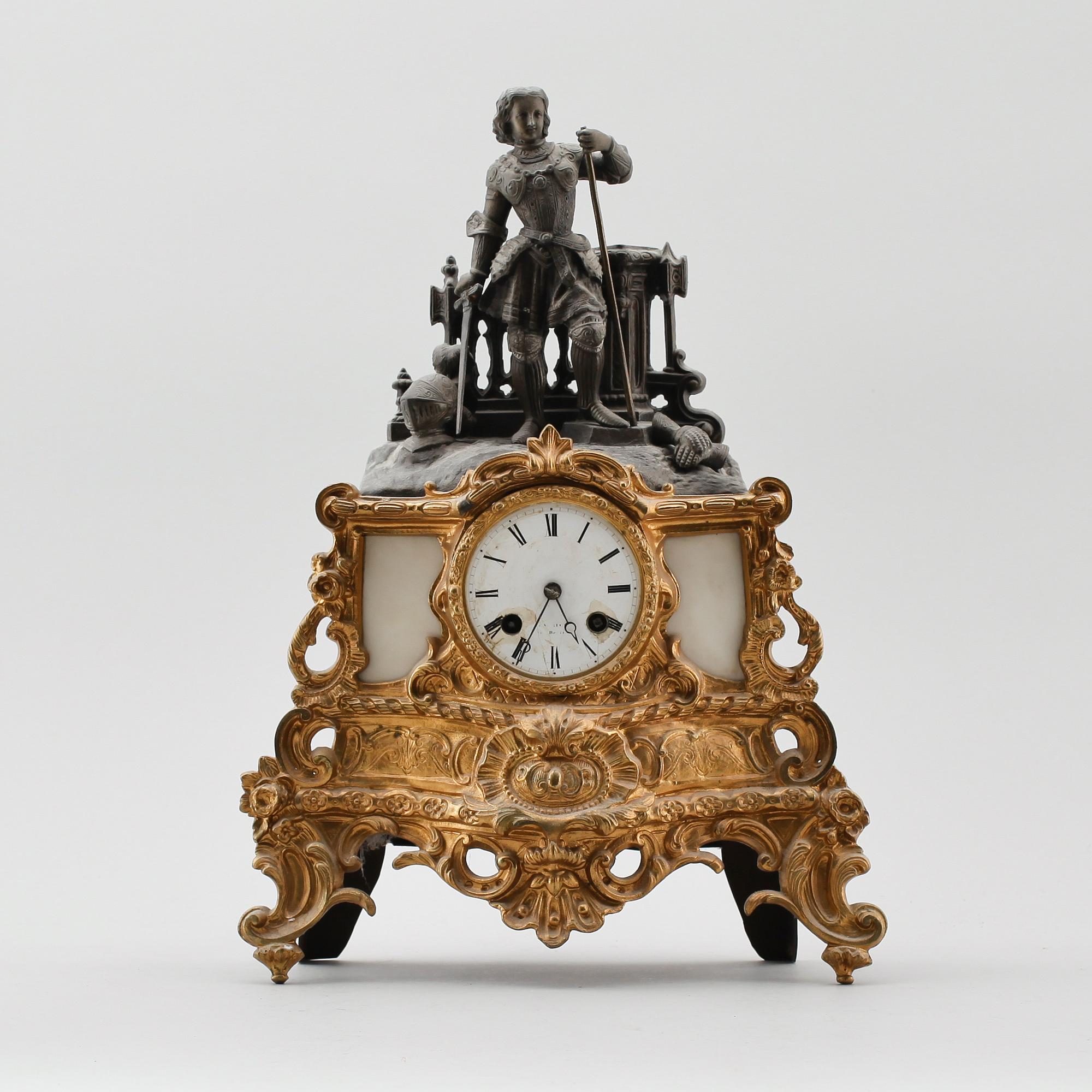 BORDSPENDYL, förgylld och patinerad zink, Frankrike, 1800-talets andra hälft.