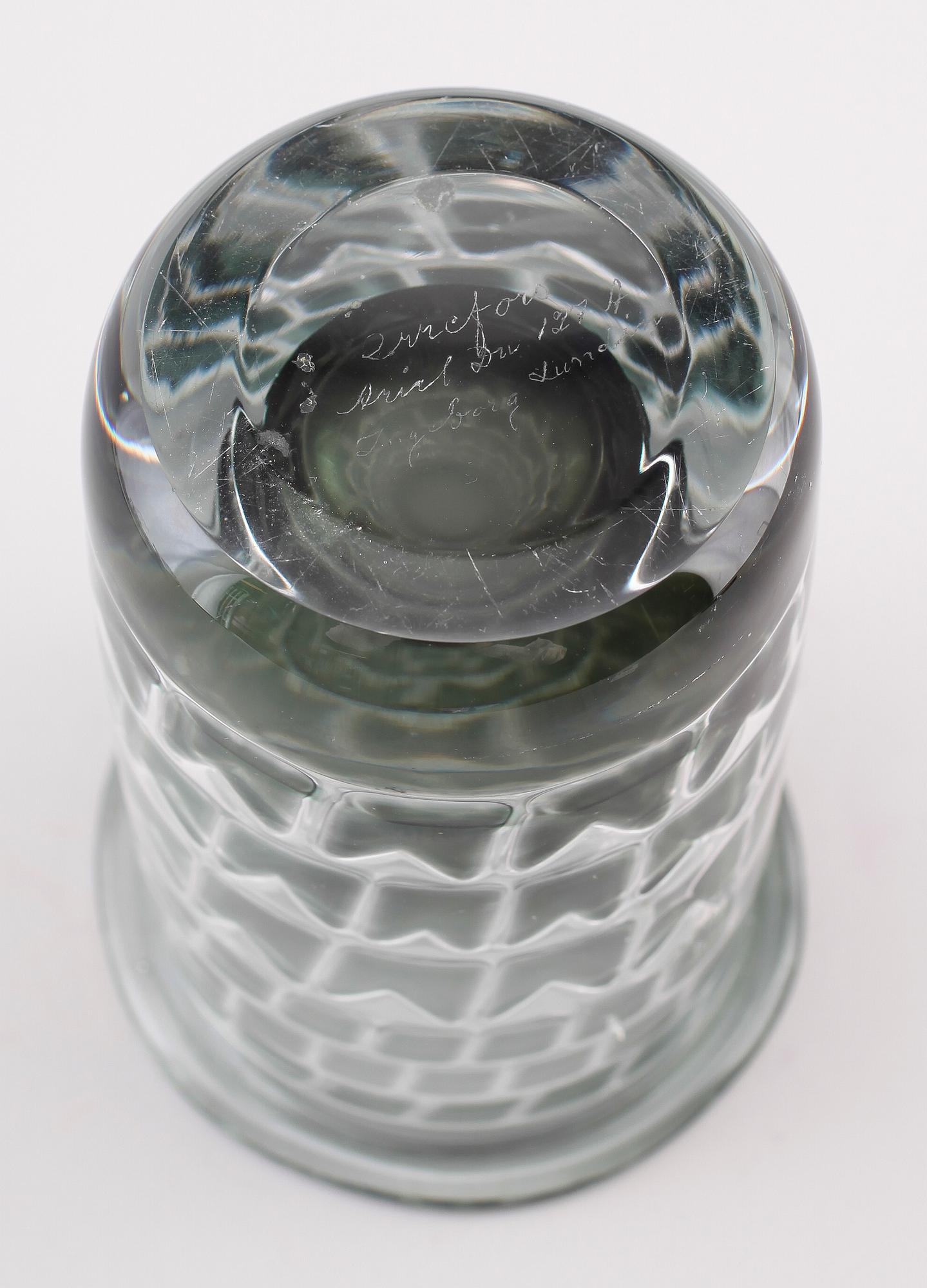 VAS, glas, Ingeborg Lundin, Orrefors, Ariel, 1966.