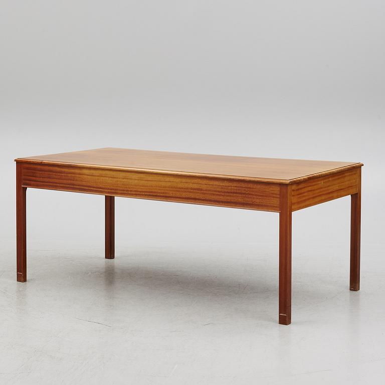 Kaare Klint, desk, journeyman work by Tage Pedersen, Rud Rasmussen, Denmark, 1969.