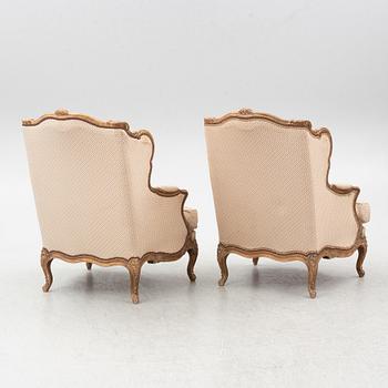 Bergèrer, ett par, Louis XV-stil, omkring år 1900.