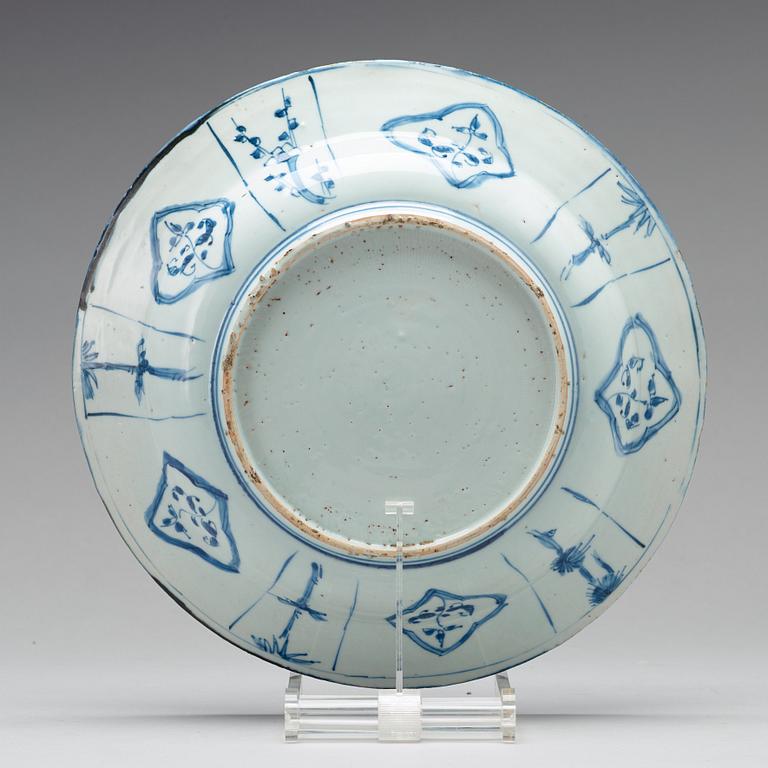 A blue and white kraak dish, Ming dynasty, Wanli (1572-1620).