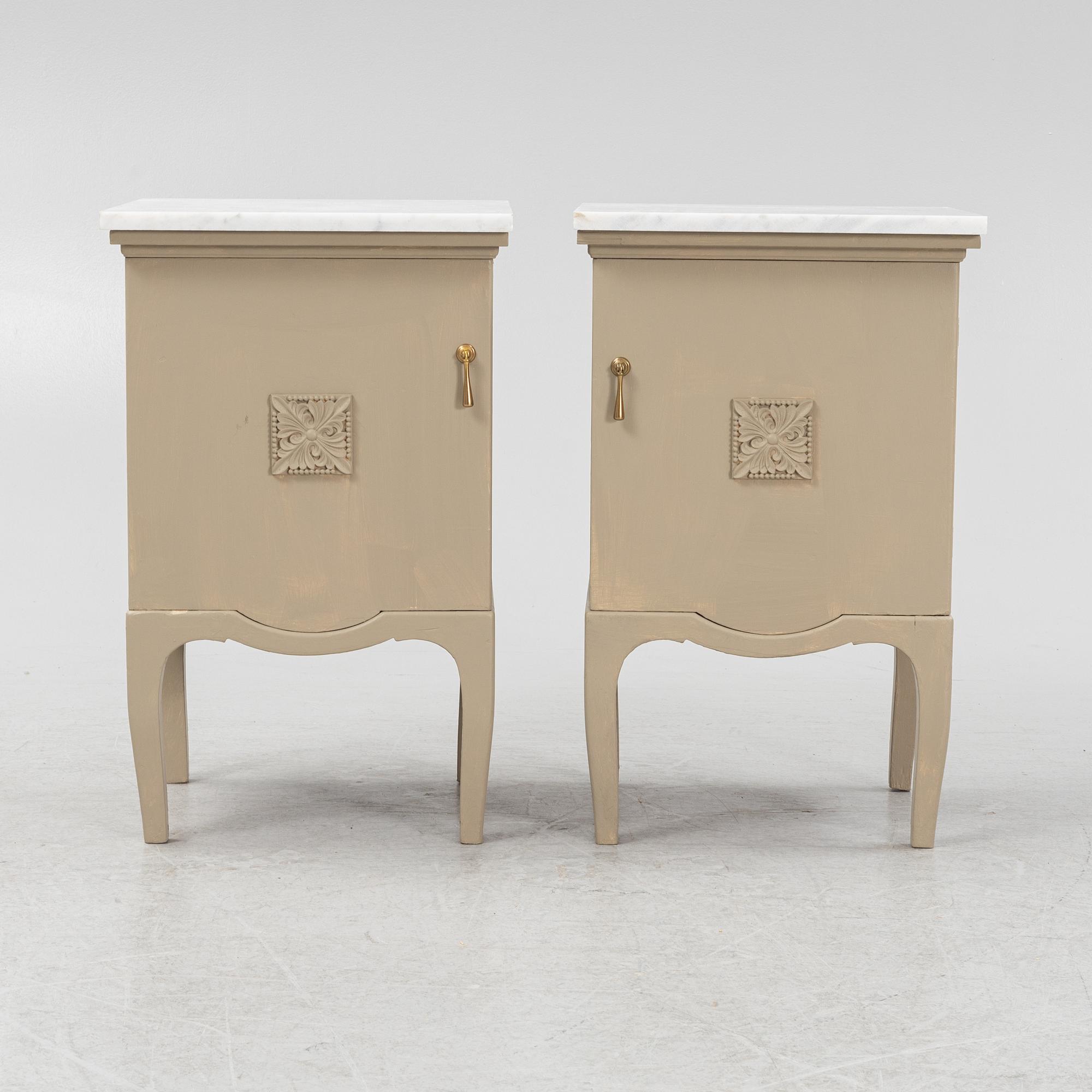 Sängbord, ett par, 1900-talets första hälft.