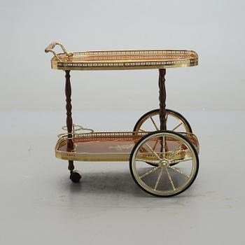 SERVERINGSVAGN, 1900-talets andra hälft.