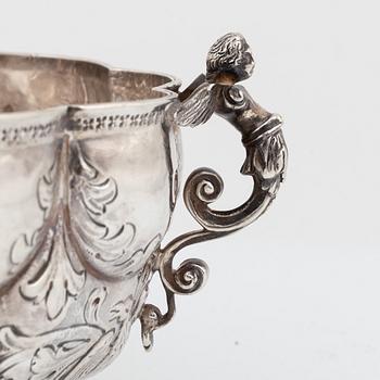 Skål med hänklar, silver, barockstil, Frankrike, 1800-tal.