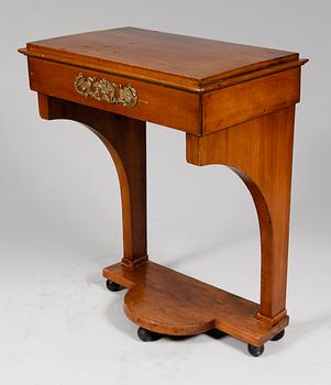 TRYMÅBORD, empire, 1800-talets första hälft.