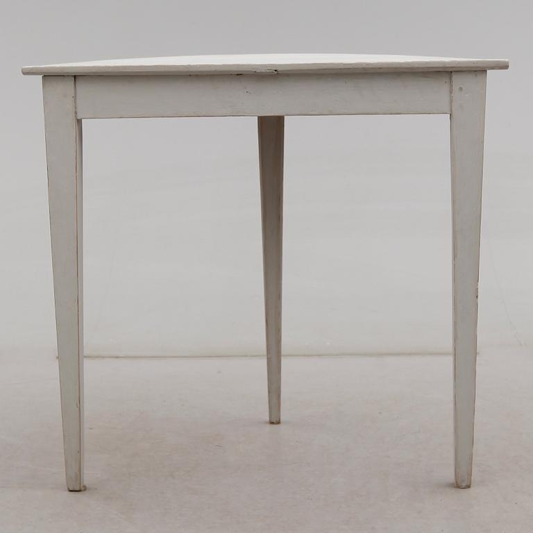VÄGGBORD, 1800-talets andra hälft.