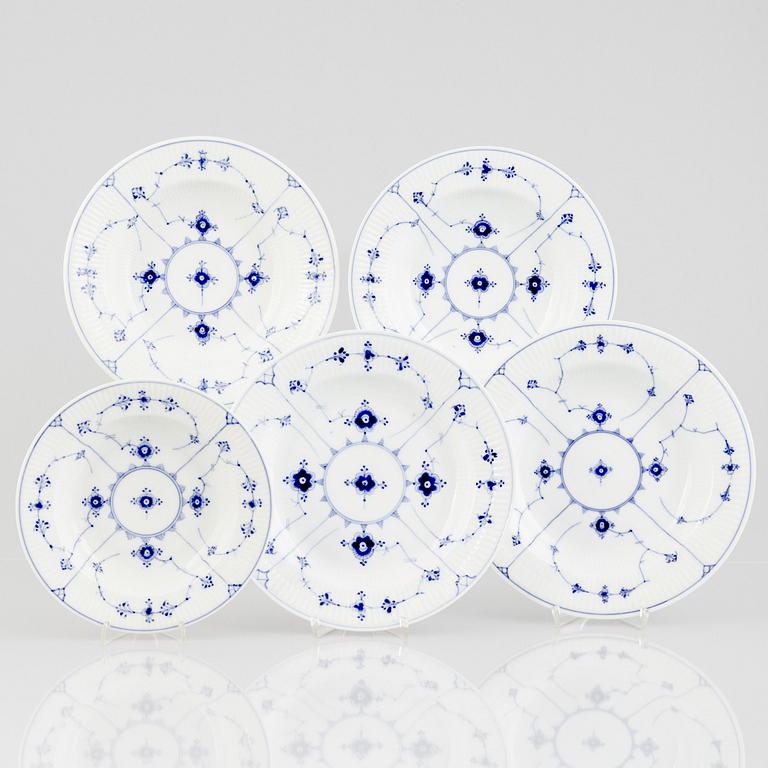 A group of five 'Blue Fluted' porcelain plates, Royal Copenhagen, model 169, 167, 326, 173, 1898-1923 and 19th century.