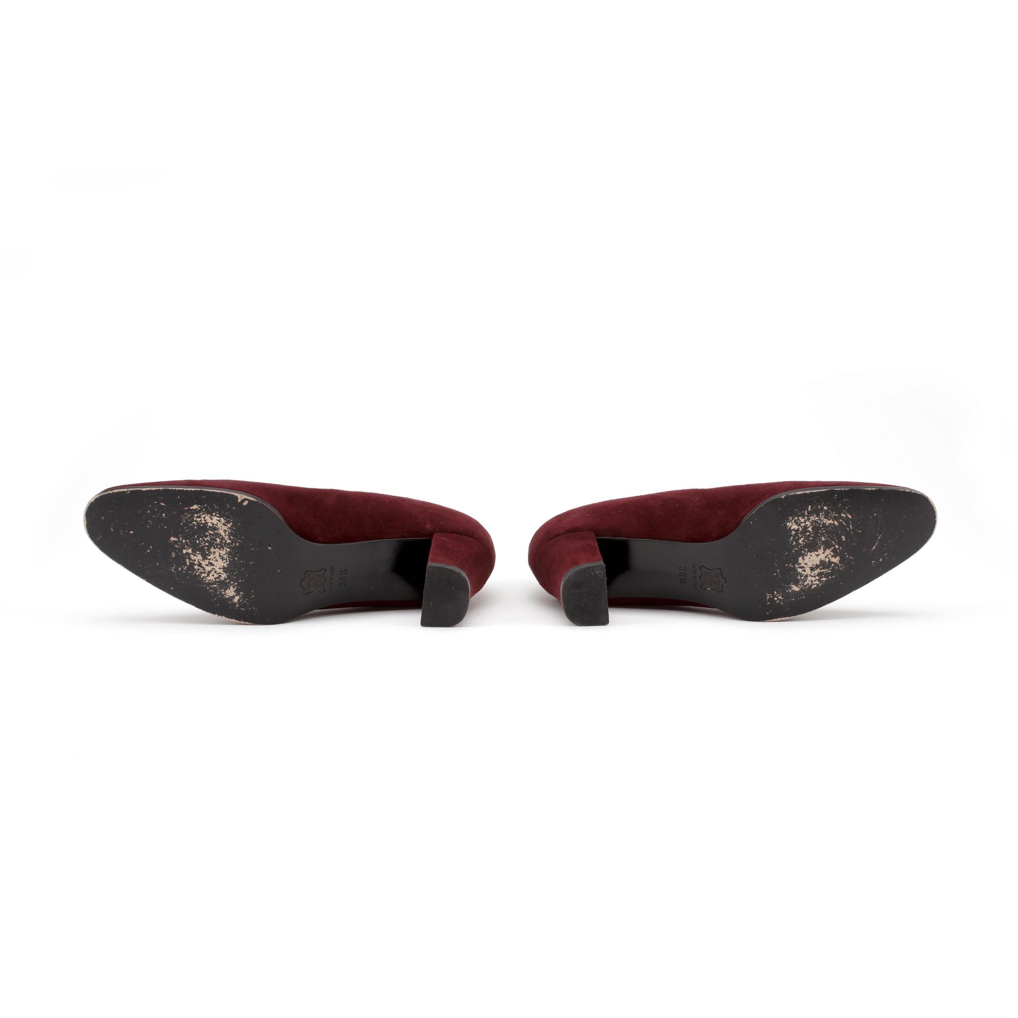 YVES SAINT LAURENT, ett par pumps. Storlek 38,5.