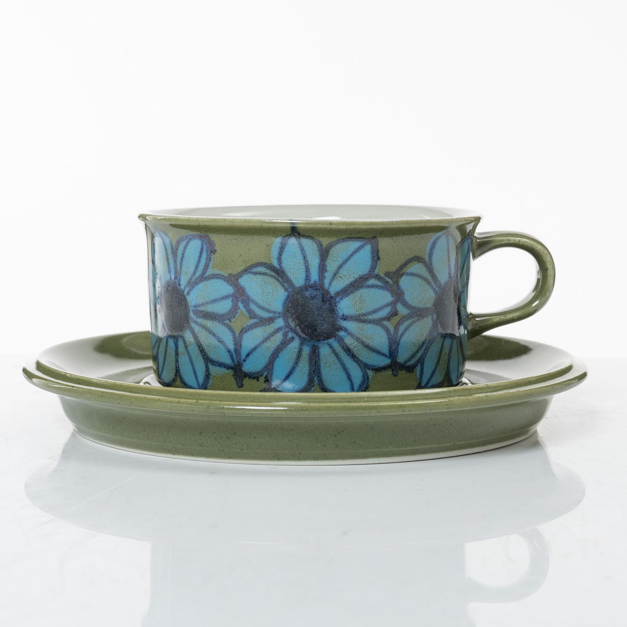 Hilkka-Liisa Ahola, tekoppar med fat, 4 st, Arabia, Finland.