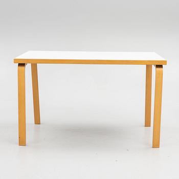 Alvar Aalto, furniture group, table model 81 B, 4 chairs and two stools, Artek, Finland, second half of the 20th century.