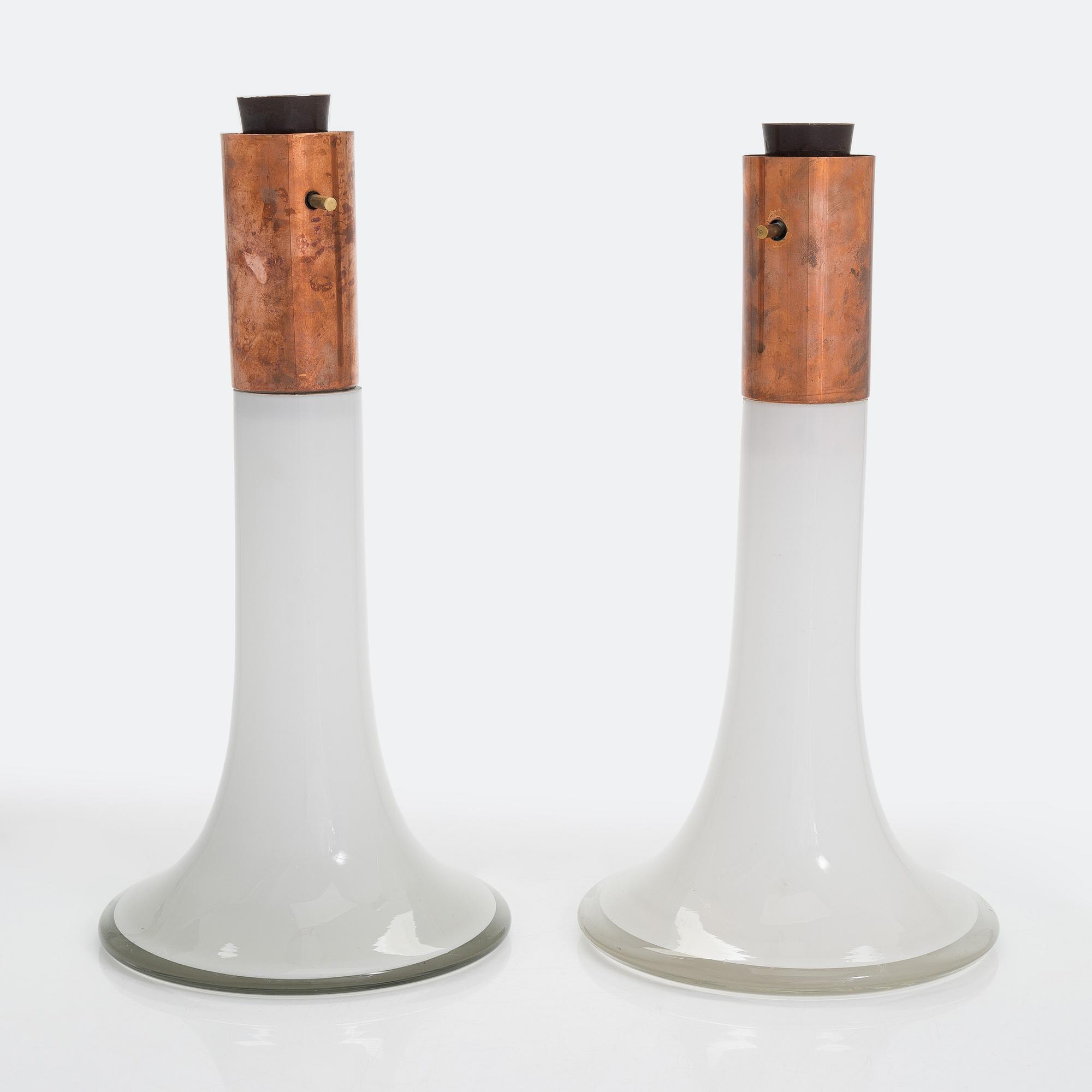 Lisa Johansson-Pape, bordslampor, ett par, modell 46-017, Stockmann Orno 1950/1960-tal.