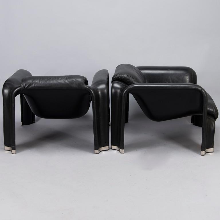 Pekka Perjo, A pair of 'Pohjola' armchairs for Haimi / Avarte.  Designed 1965.