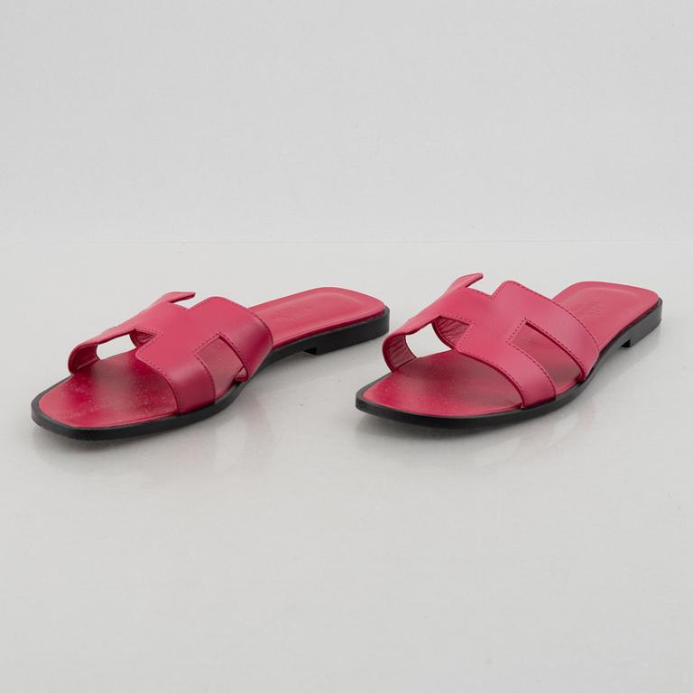 Hermès, Sandals, "Oran", size 38.