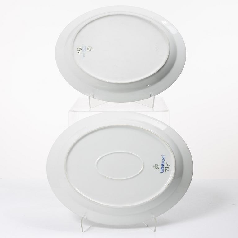 Royal Copenhagen, A pair of serving dishes, porcelain, model 534, “Musselmalet”, Half Lace, Denmark, 1964 and 1969–1974.