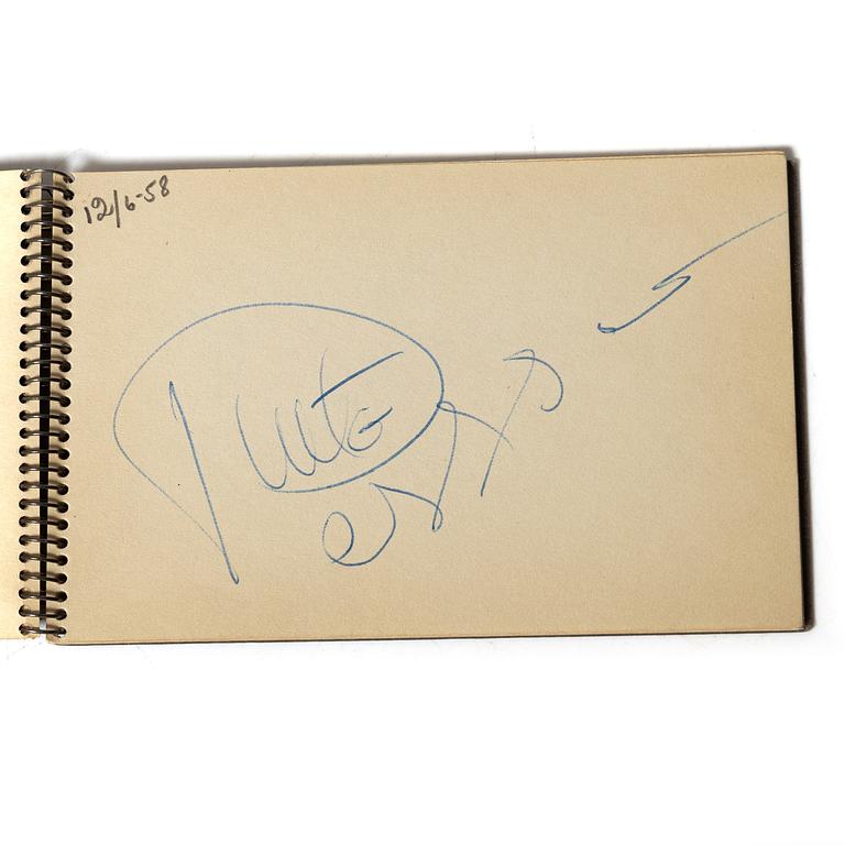 Autograph collection, Brazil’s national football team, 1958 World Cup, two notebooks.