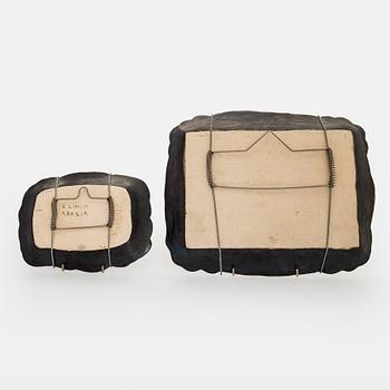 Francesca Mascitti-Lindh, reliefejä, 2 kpl, kivitavaraa, signeerattu F. Lindh Arabia.