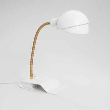 ALVAR AALTO, TABLE LAMP, A 703. Manufactured by Valaistustyö. 1950s.