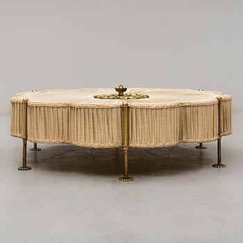 A 1940/50's ceiling light.