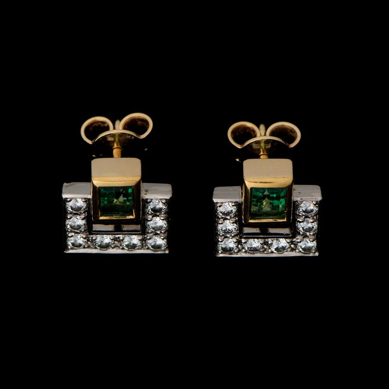 A PAIR OF EARRINGS, facetted emeralds, brilliant cut diamonds, 18K gold and white gold. Raimo Nieminen, Helsinki Finland.