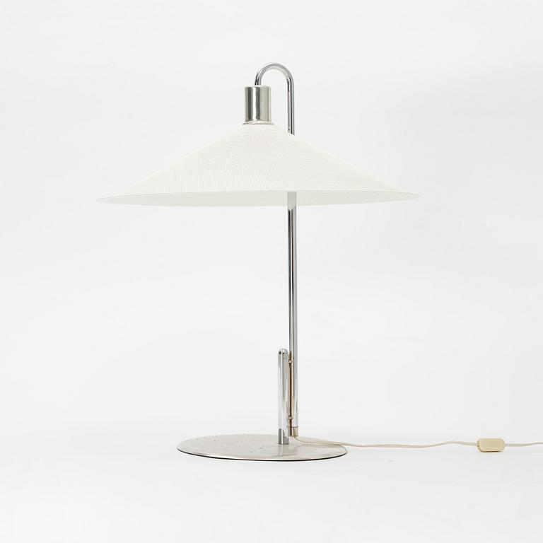 Börge Lindau & Bo Lindercrantz, a 'Zero' table lamp and 'Zero' floor lamp, late 20th century.