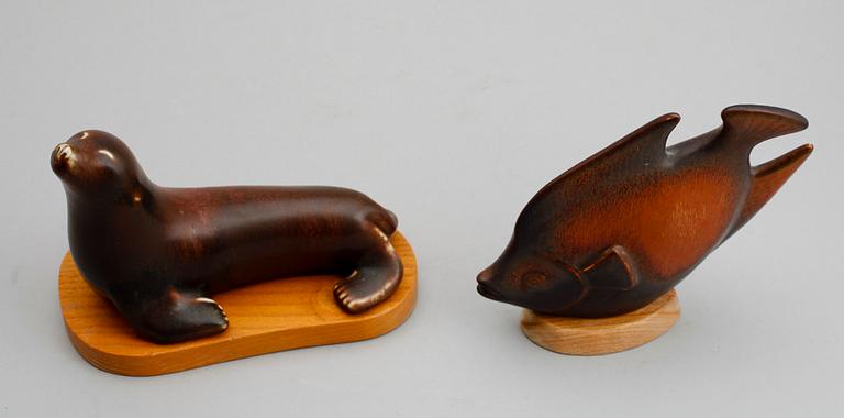 FIGURER, 2 st, stengods, Gunnar Nylund, Rörstrand.