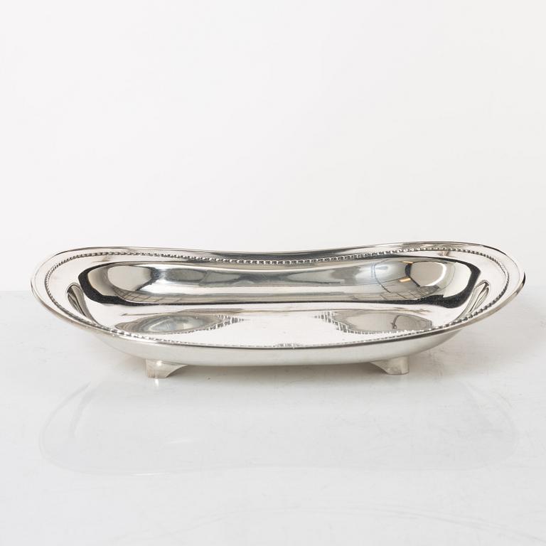 A Swedish silver bowl/dish, mark of Carl Fredrik Carlman, Stockholm 1932.